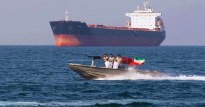 Eo biển Hormuz: Mỹ cảnh báo hủy ngừng bắn với Iran