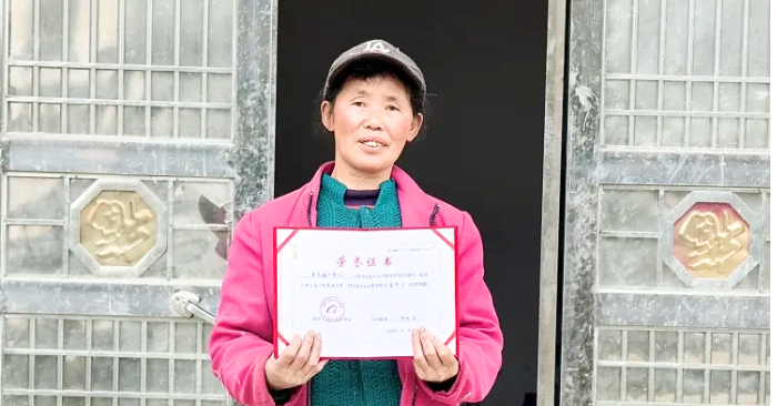 Lòng tốt của người hàng xóm suốt 23 năm ở Trùng Khánh