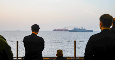 Căng thẳng Mỹ-Iran: Thế giằng co quyết liệt tại eo biển Hormuz