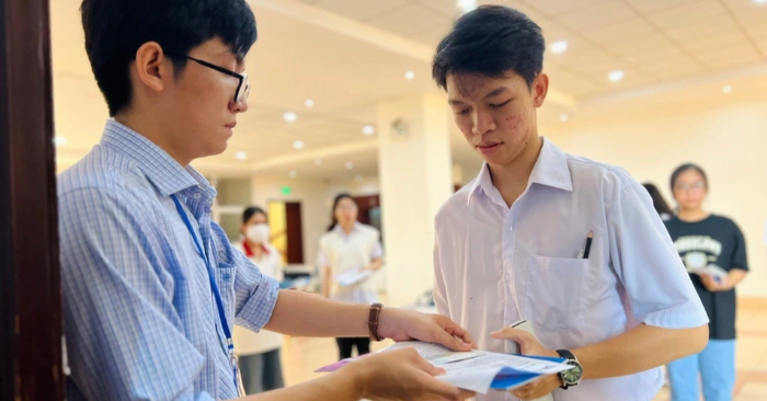 Khi nào thí sinh bị đình chỉ thi đánh giá năng lực?