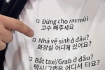 Khách hàn quốc; Mặc áo phiên dịch khi đi du lịch việt nam