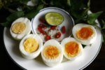 Điều gì xảy ra khi ăn trứng sống?
