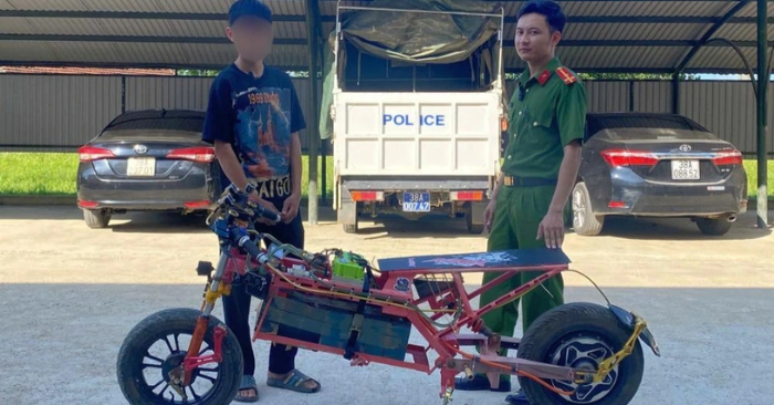 Hà Tĩnh: Nam sinh lớp 9 tự chế xe điện đạt tốc độ 100km/h từ linh kiện mạng