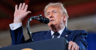 Tổng thống Donald Trump thông báo thỏa thuận hòa bình với Iran đã gần hoàn tất