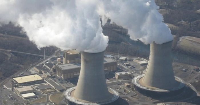 Tổng thống Trump yêu cầu Iran chuyển uranium về Mỹ hoặc tiêu hủy tại chỗ