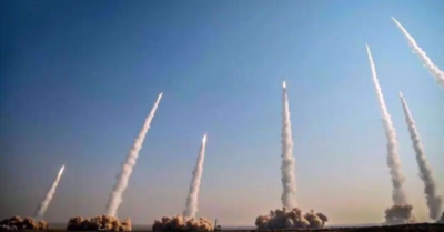 Iran đe dọa đáp trả tàu sân bay Mỹ tại eo biển Hormuz