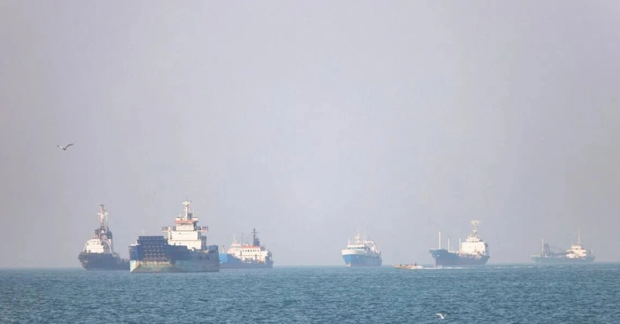 Iran triển khai dàn tàu ngầm mini giám sát eo biển Hormuz