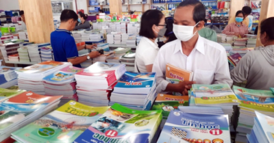 Miễn phí sách giáo khoa: Đề xuất ngân sách 4.000 tỷ đồng cho học sinh toàn quốc
