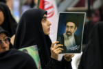 Lãnh tụ tối cao Iran và mạng lưới liên lạc bí mật giữa đàm phán hạt nhân