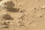 Sao Hỏa và phát hiện chồng đá kỳ lạ của thiết bị tự hành NASA