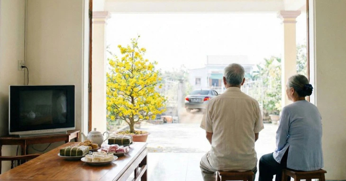 Thách thức và giải pháp trong việc chăm sóc người cao tuổi thời hiện đại
