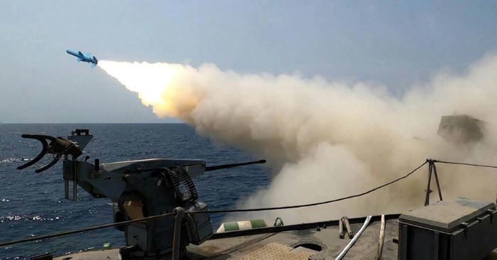 Iran chỉ trích Mỹ thiếu trung thực và lệnh sơ tán khẩn tại Lebanon