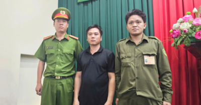 Cướp giật iPhone: Nghi phạm nhờ giao trả sau gây án