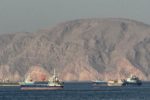 Eo biển Hormuz: Oman cảnh báo an ninh hàng hải trước nguy cơ thủy lôi