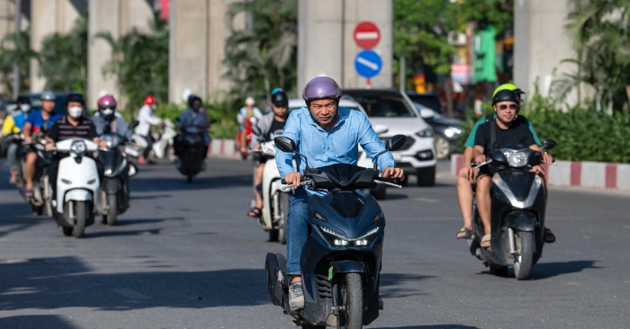 Nắng nóng Hà Nội: Thủ đô vượt ngưỡng 40 độ C nắng nóng nhất cả nước