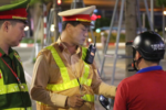 Kiểm soát nồng độ cồn: Nhiều tài xế Hà Nội bị phạt nặng
