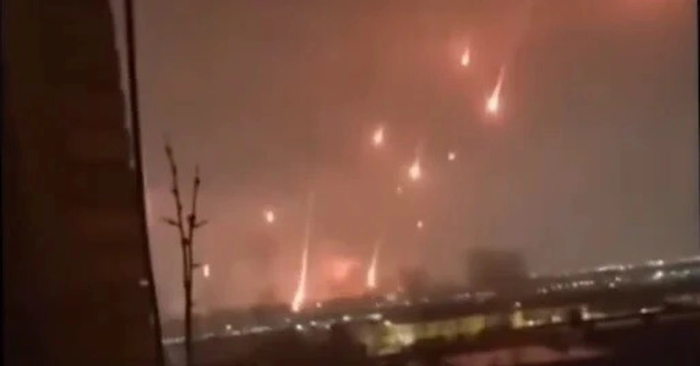 Xung đột Trung Đông: Mỹ dọa xóa sổ Iran khi Israel đặt báo động