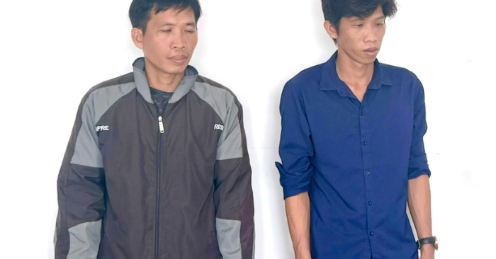Hát karaoke gây ồn, hai người bị khởi tố vì đánh hàng xóm
