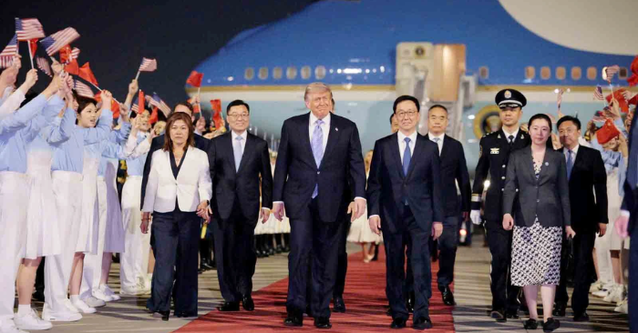 Tổng thống Donald Trump bắt đầu chuyến thăm chính thức Trung Quốc