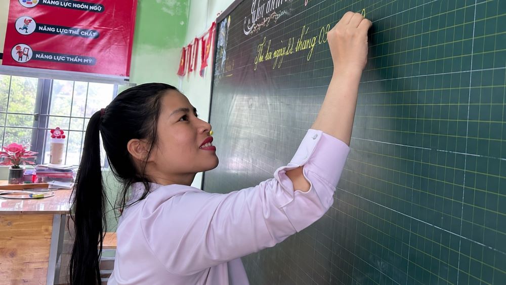 Đắk Lắk đề xuất bổ sung hơn 31 tỷ đồng để chi trả phụ cấp ưu đãi nghề còn thiếu cho giáo viên sau nhiều năm nợ đọng.