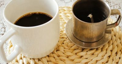 Cà phê có thể hỗ trợ sinh lý nam, nhưng giới hạn cần được nói rõ