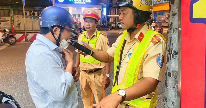 TP.HCM mạnh tay xử lý tài xế vi phạm nồng độ cồn kịch khung
