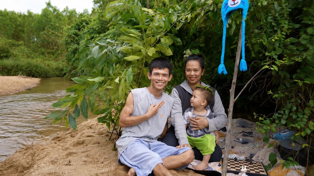 Cuộc sống Sô Y Tiết sau 6 năm nổi tiếng thế giới có nhiều đổi thay. Cùng nhìn lại hình ảnh gia đình và hành trình hiện tại của anh.