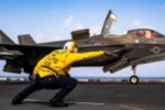 Mỹ phóng 49 tên lửa Tomahawk vào Iran, Tehran đáp trả các căn cứ quân sự