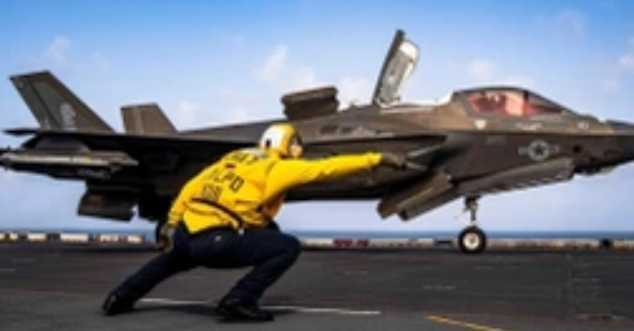 Mỹ phóng 49 tên lửa Tomahawk vào Iran, Tehran đáp trả các căn cứ quân sự
