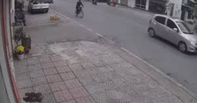 Tai nạn giao thông tại Hải Phòng: Ô tô đâm xe rác rồi bỏ chạy