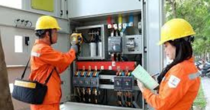 Tăng giá điện: Cẩn trọng lộ trình để kiểm soát lạm phát năm 2026