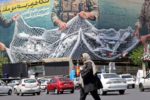 Xung đột Trung Đông: Iran dọa phong tỏa các tuyến vận tải dầu khí
