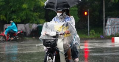 Miền Bắc tiếp tục mưa dông, vùng núi cảnh báo mưa to đến rất to