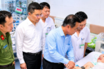 Cảnh sát bị đâm trọng thương được cứu sống sau đại phẫu
