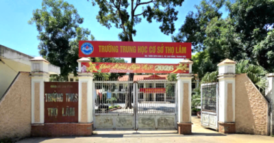 Thanh Hóa: Chấm dứt hợp đồng với thầy giáo làm lộ đề thi tiếng Anh