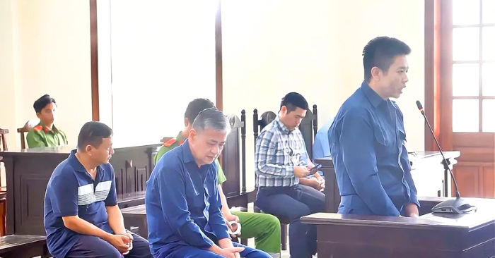 Nhận hối lộ tiền tỉ: Cựu giám đốc ngân hàng lĩnh 16 năm tù