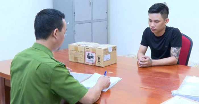 Hải Phòng: Bắt ba cựu công nhân trộm lô pin trị giá 3,7 tỷ đồng