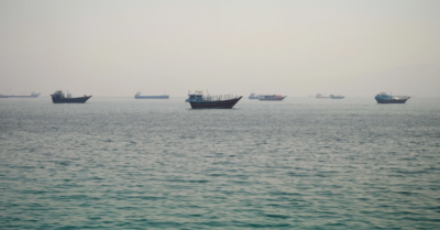 Hòa bình Mỹ – Iran: Triển vọng mở lại eo biển Hormuz và những nút thắt hạt nhân