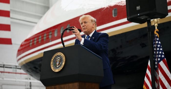 Iran nhận tối hậu thư 60 ngày từ Tổng thống Donald Trump