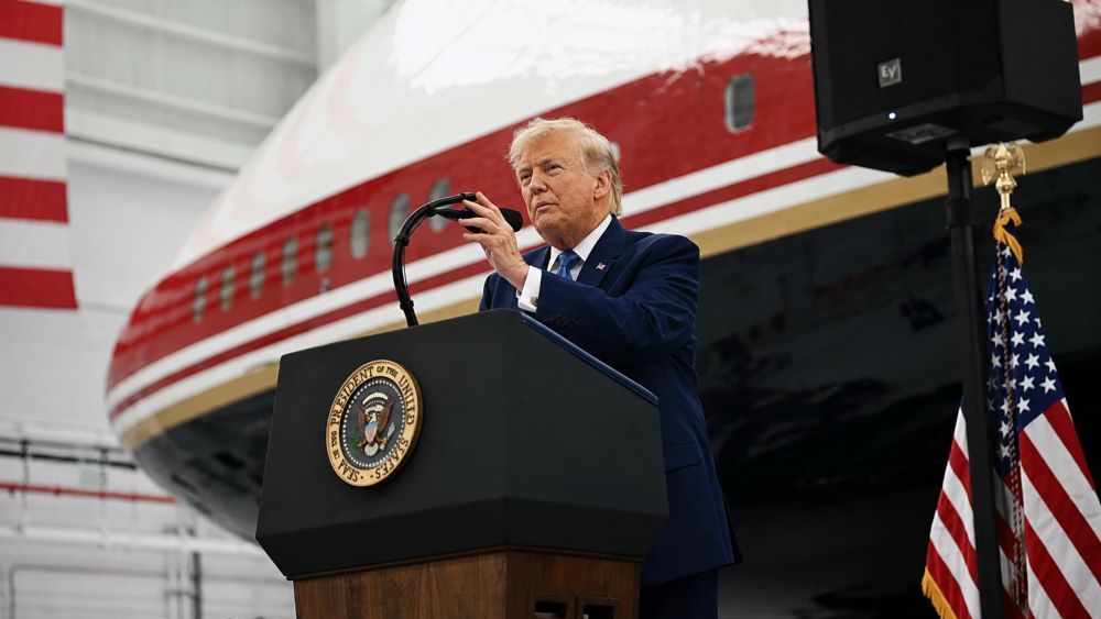 Tổng thống Trump ra tối hậu thư với Iran, gia tăng sức ép trong bối cảnh căng thẳng Mỹ - Iran leo thang. Xem diễn biến mới nhất