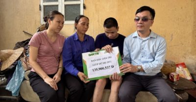 Gia đình nuôi 2 con tàn tật ở Bắc Ninh nhận hỗ trợ hơn 160 triệu đồng
