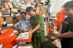 Hàng giả Cần Thơ: Triệt phá xưởng sản xuất dép Hermes và Gucci quy mô lớn