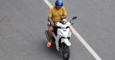 Công an truy đuổi 170km để bắt nghi phạm cướp điện thoại bé gái