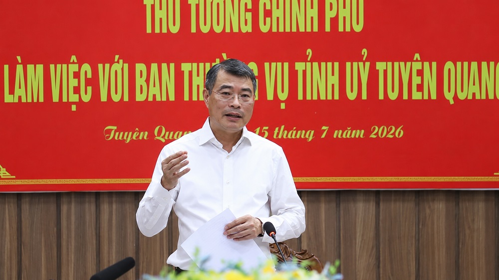 Thủ tướng yêu cầu xử lý nghiêm vụ điểm thi ở Tuyên Quang, nhấn mạnh tính chất đặc biệt nghiêm trọng và yêu cầu làm rõ trách nhiệm.
