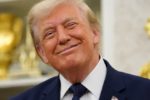 Giá dầu giảm giúp ông Trump nới lỏng sức ép đàm phán với Iran