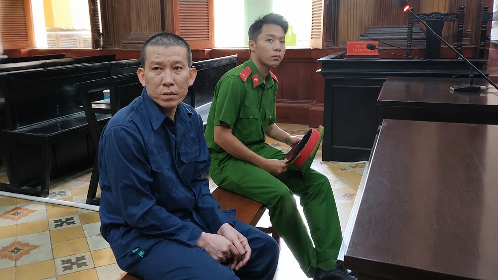 Kháng cáo vụ hiếp dâm: Bị cáo Vũ Văn Thu xin giảm án tại phiên phúc thẩm nhưng còn bị tuyên thêm án về tội giết người.