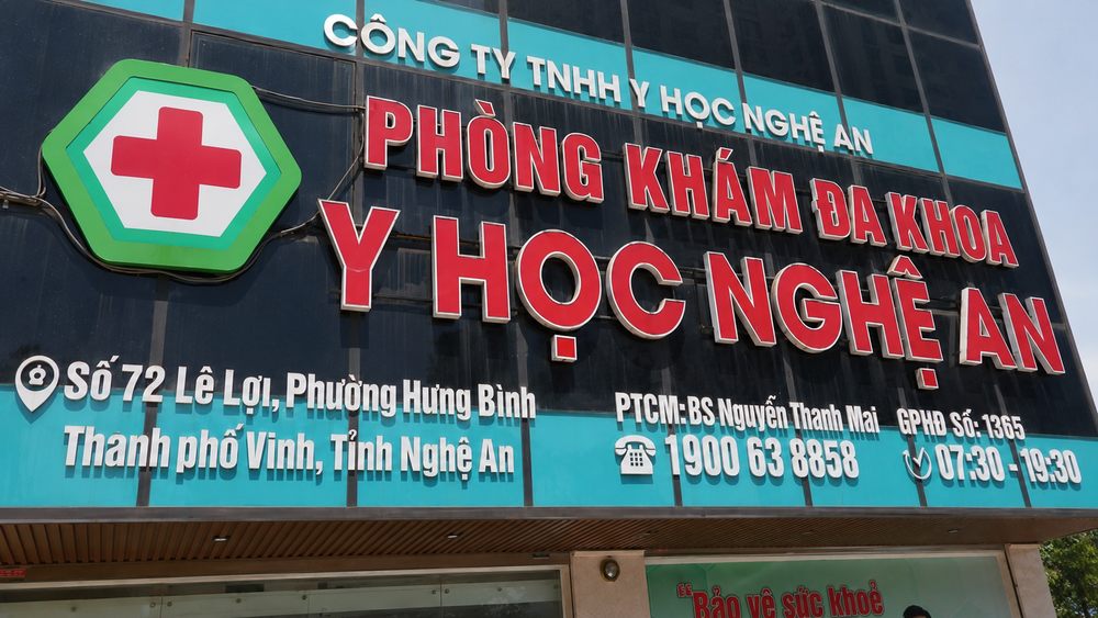 Phòng khám đa khoa Y học Nghệ An bị điều tra vì hành vi vẽ bệnh, lừa dối khách hàng để thu lợi bất chính hàng chục tỷ đồng.