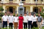 Thủ khoa Nghệ An vẫn bán bánh mì khi biết tin đỗ đầu tỉnh