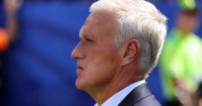 HLV Deschamps có thể ghi tên vào lịch sử nếu Pháp vô địch