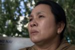 Đưa hai con đi khám, vợ chồng trẻ cùng hai con nhỏ mãi không trở về
